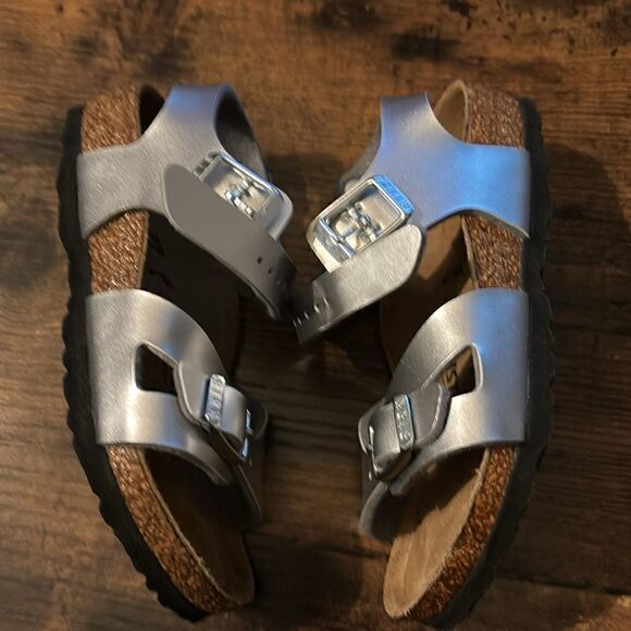 BIRKENSTOCK KIDS
‘RIO’ SANDALS Size 25 New No Box - Picture 6 of 7
